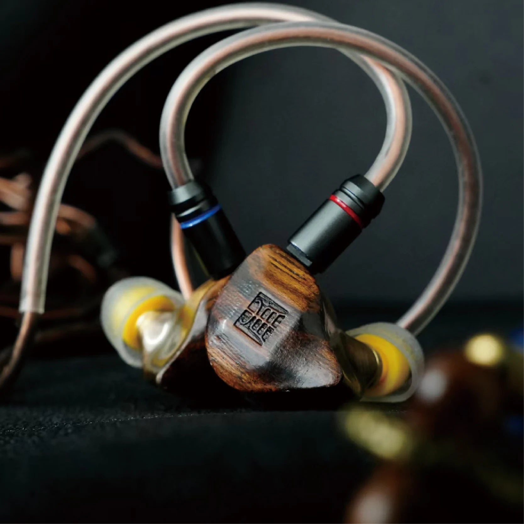 TANGZU DUFU Second Stanza 1DD+2BA Hybrid Drivers In-ear Earphone IEM HiFi Music Wired Earbuds
