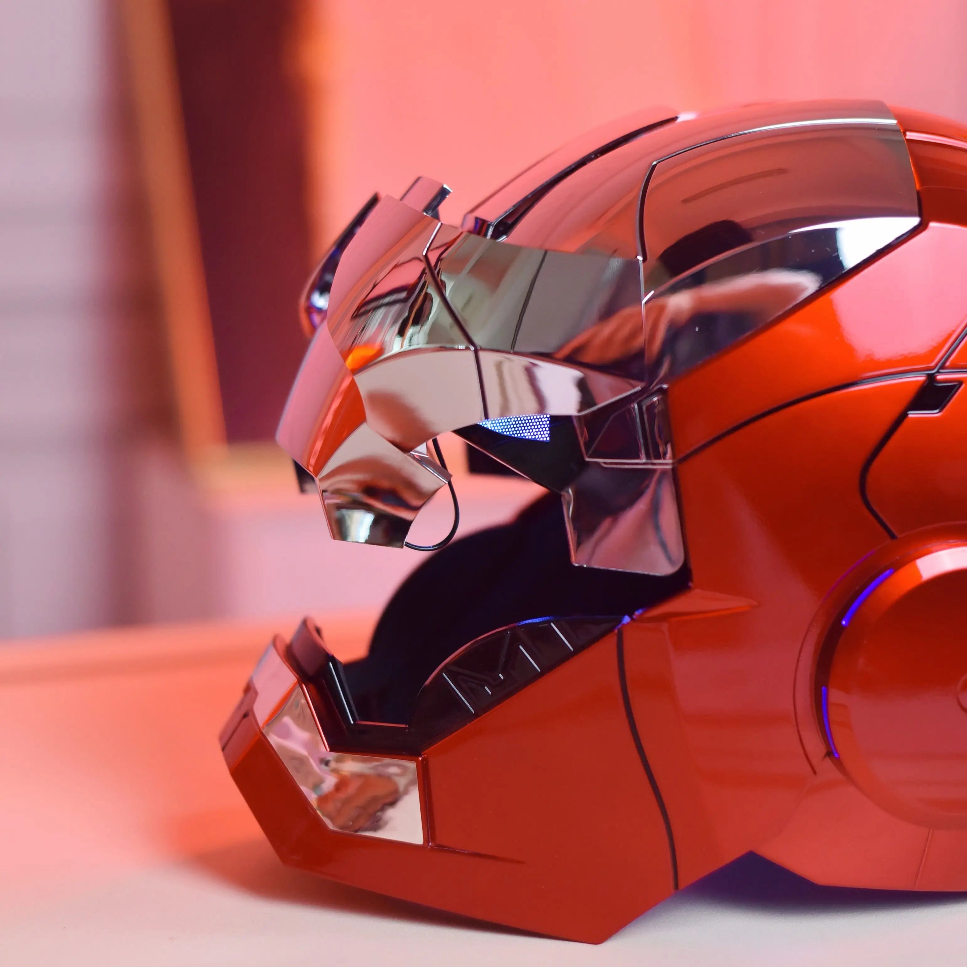 New AutoKing 1:1 Mk5 Iron Man Helmet Cosplay Voice Control Eyes with